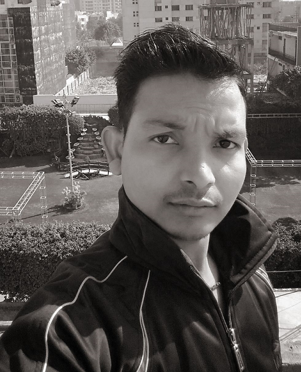 Gulzar Ansari (Video Editor)
